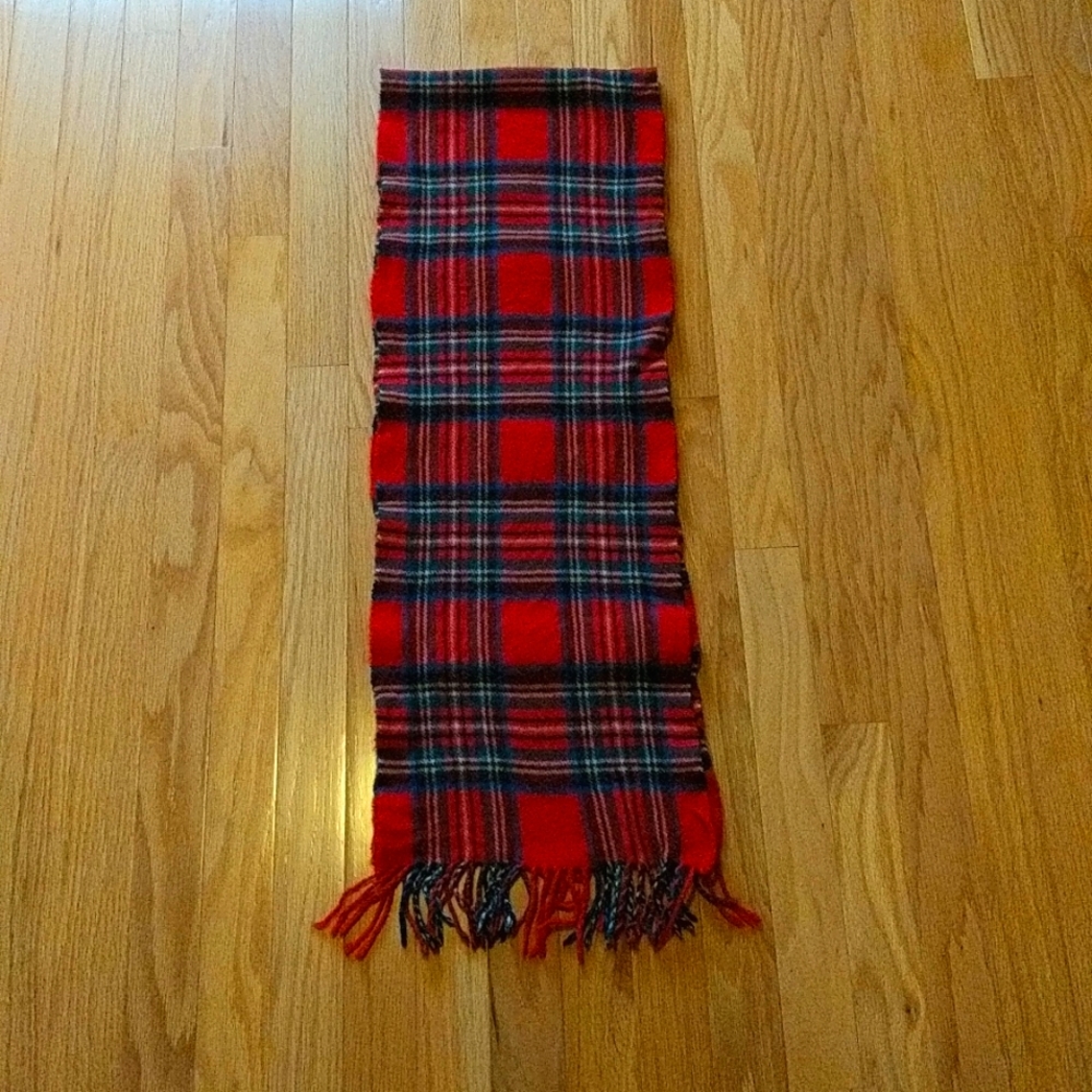 L. L. Bean wool scarf